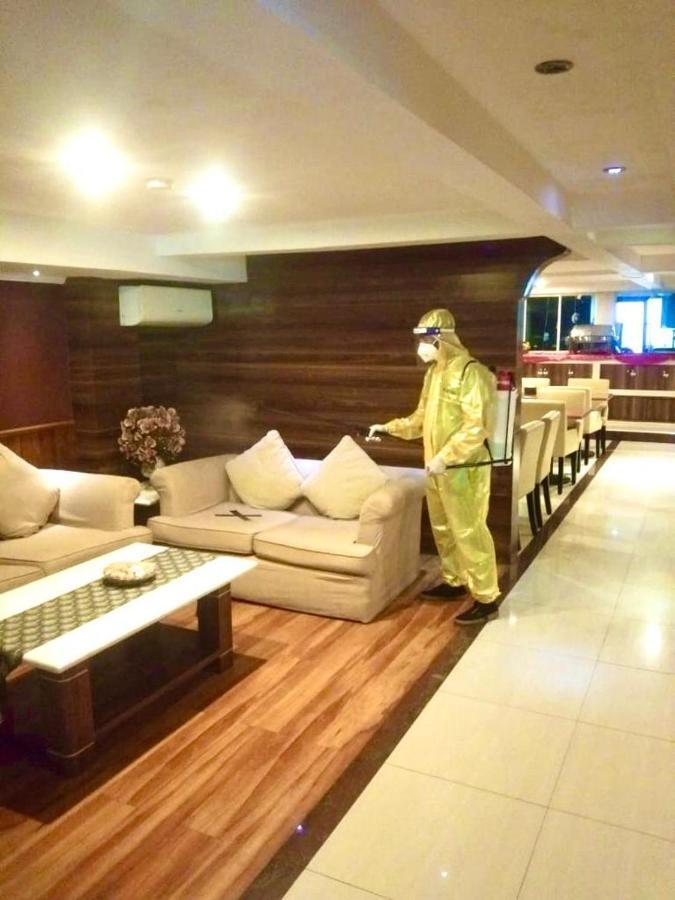 Hotel Grand Kasira Jakarta Exterior foto